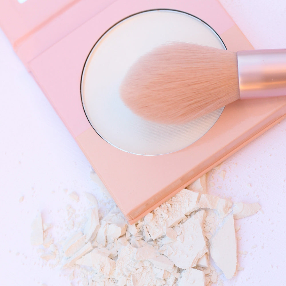 Invisible Blotting Powder